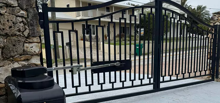 Swing Gate Opener with Keypad Medford